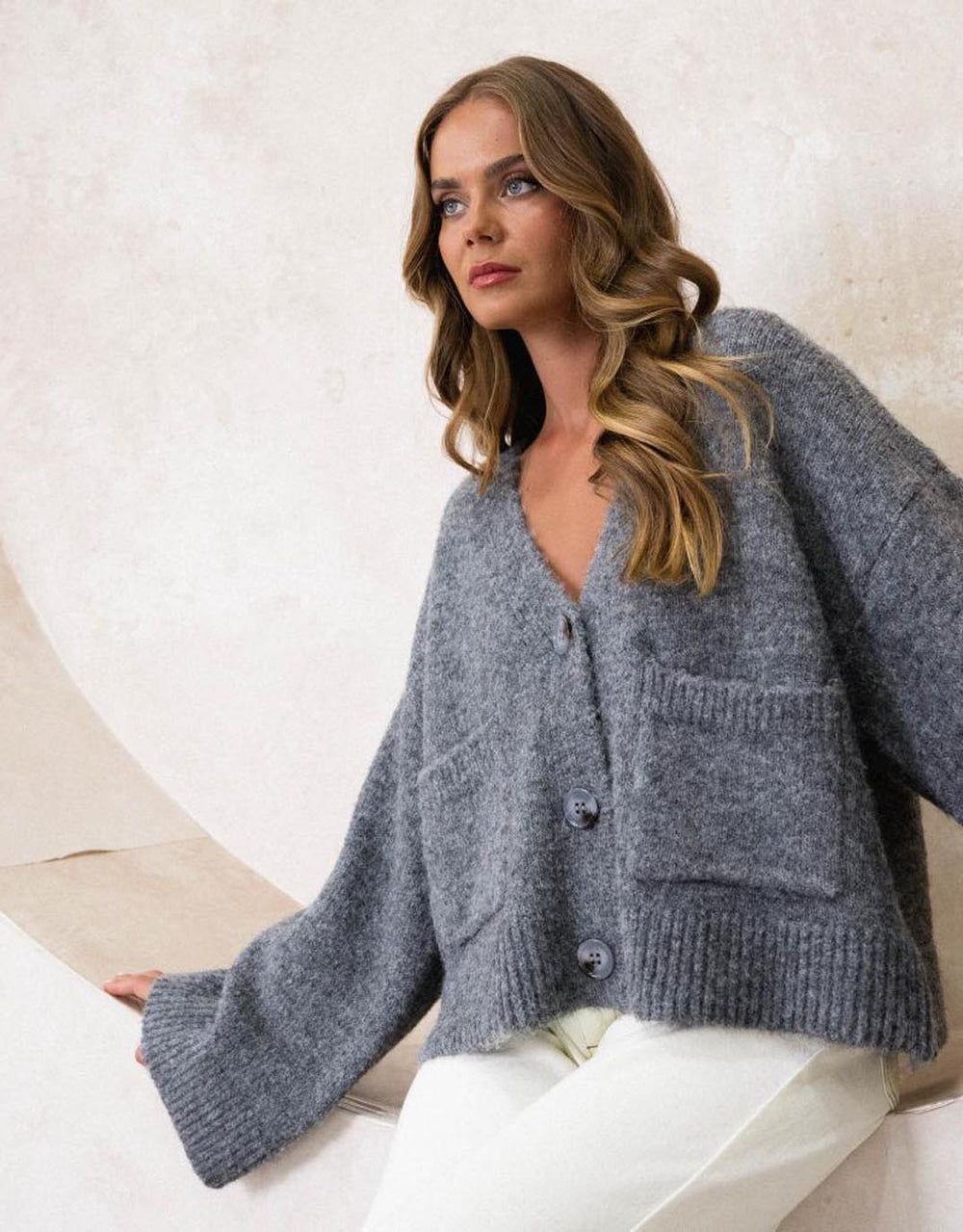 ebby-i-oversized-grey-knit-cardigan-womens-clothing