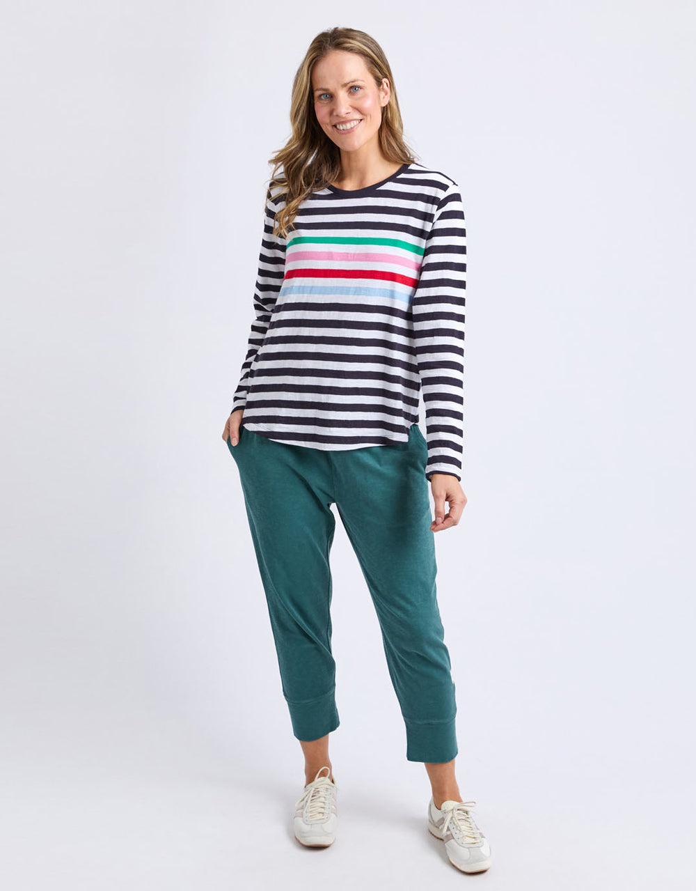 elm-3-4-brunch-pant-teal-womens-clothing