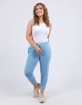 elm-3-4-brunch-pants-dusk-blue-womens-clothing