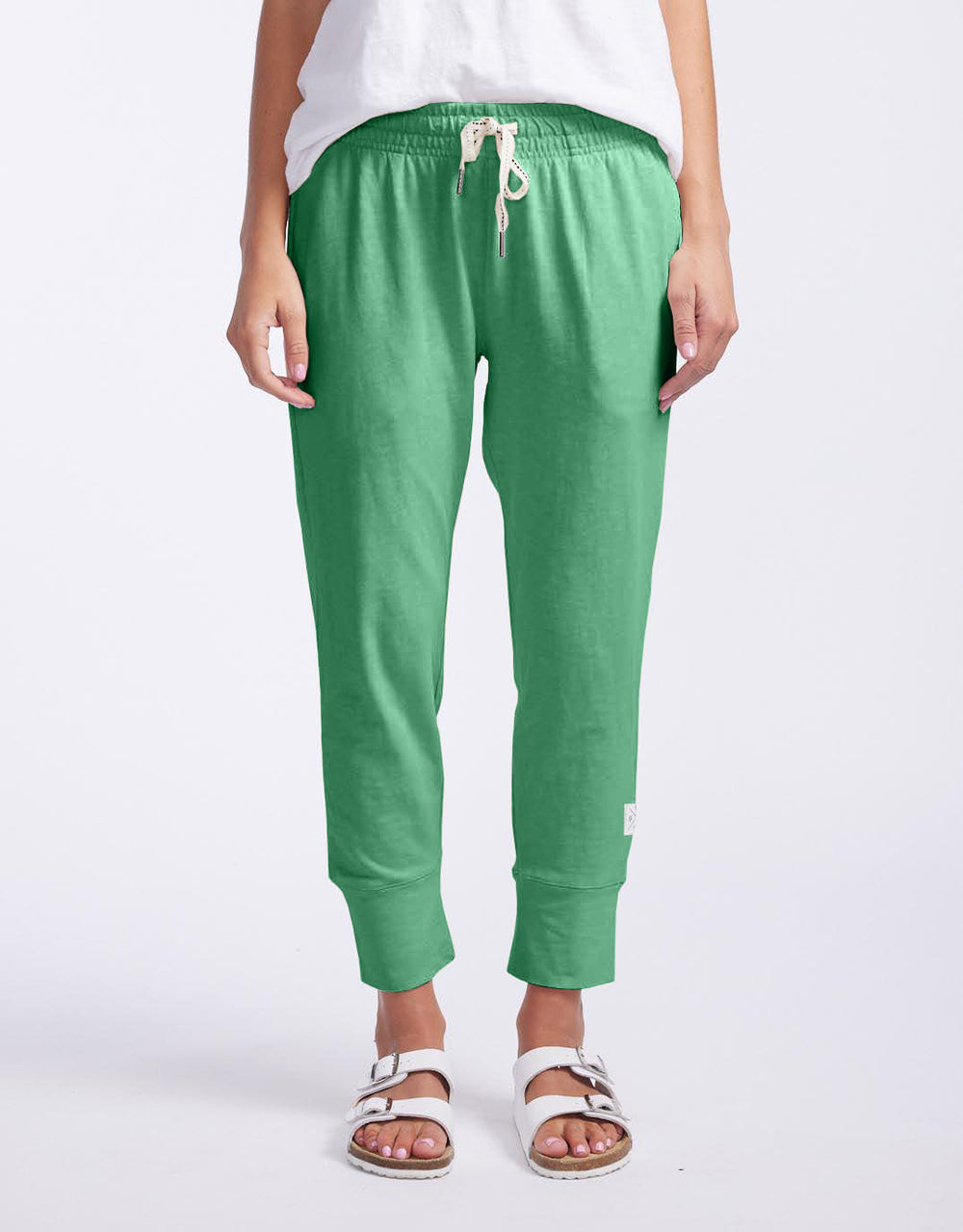 elm-3-4-brunch-pants-greenbriar-womens-clothing