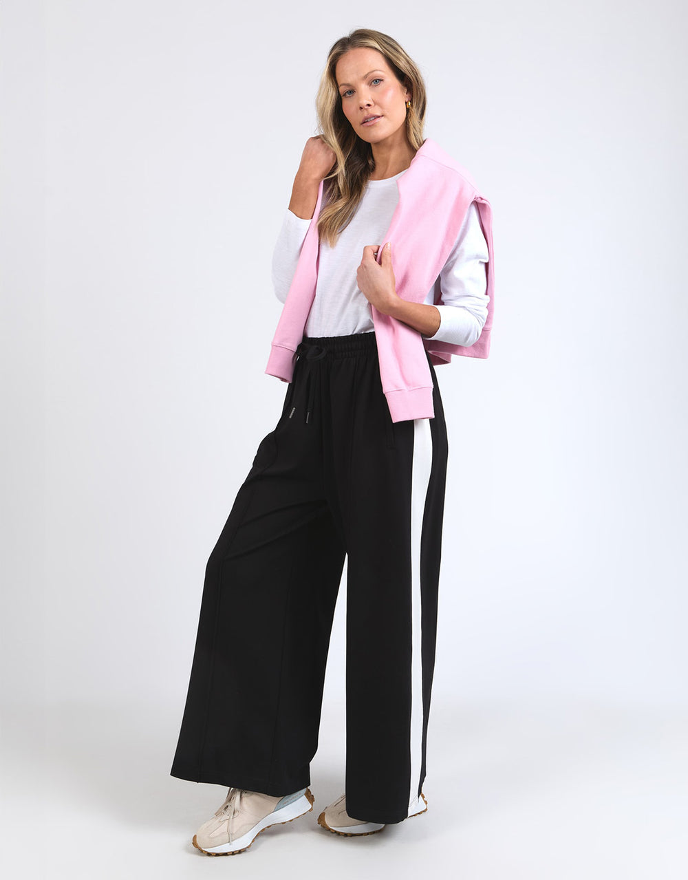 elm-carmen-wide-leg-pant-black-marshmallow-womens-clothing