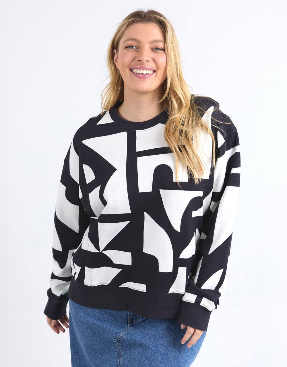 elm-dali-geo-crew-midnight-white-geo-print-womens-clothing