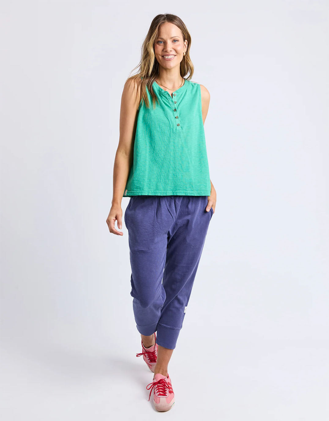 elm-elysian-tank-gumdrop-green-womens-clothing