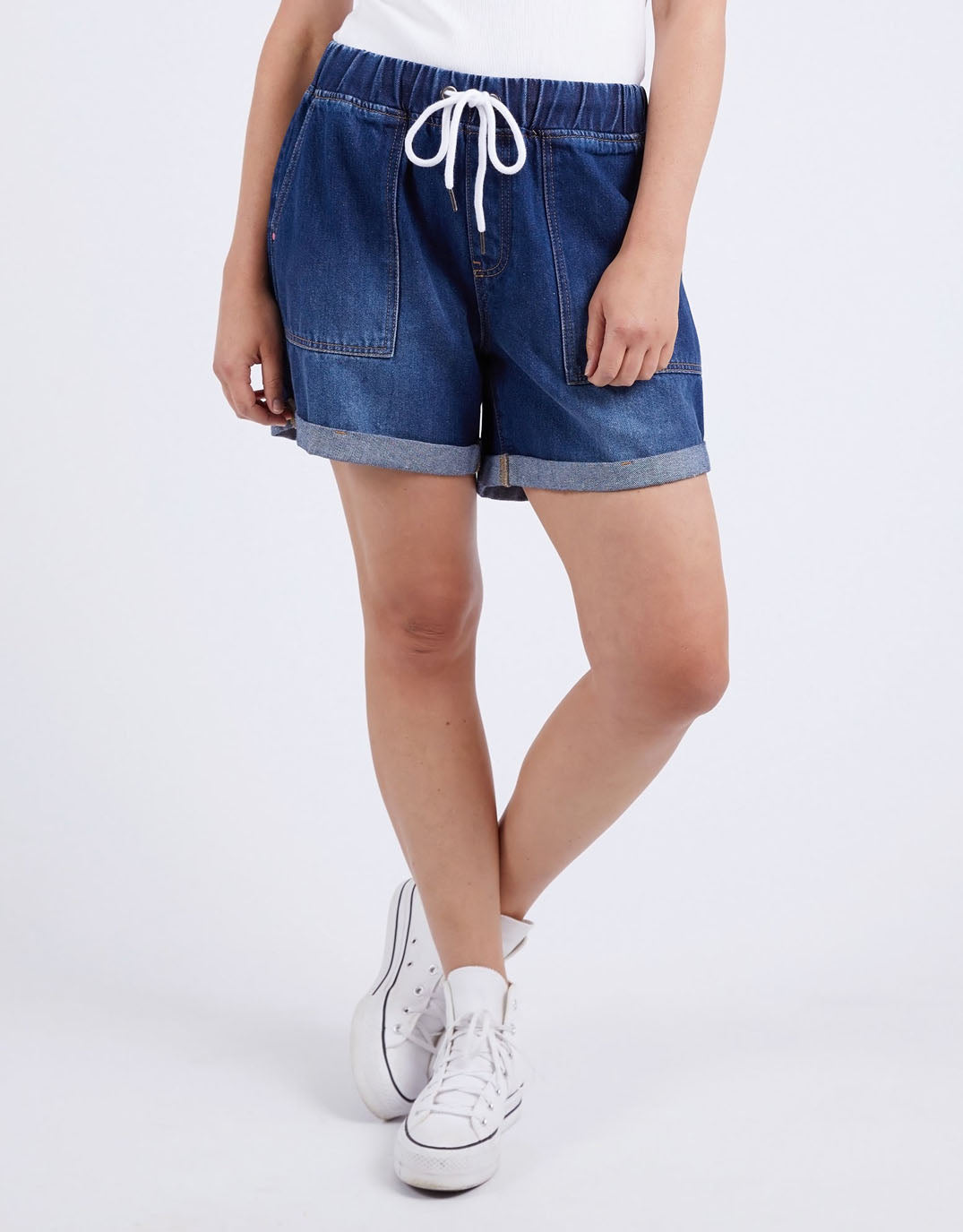 Darcy Relaxed Everyday Short - Mid blue wash