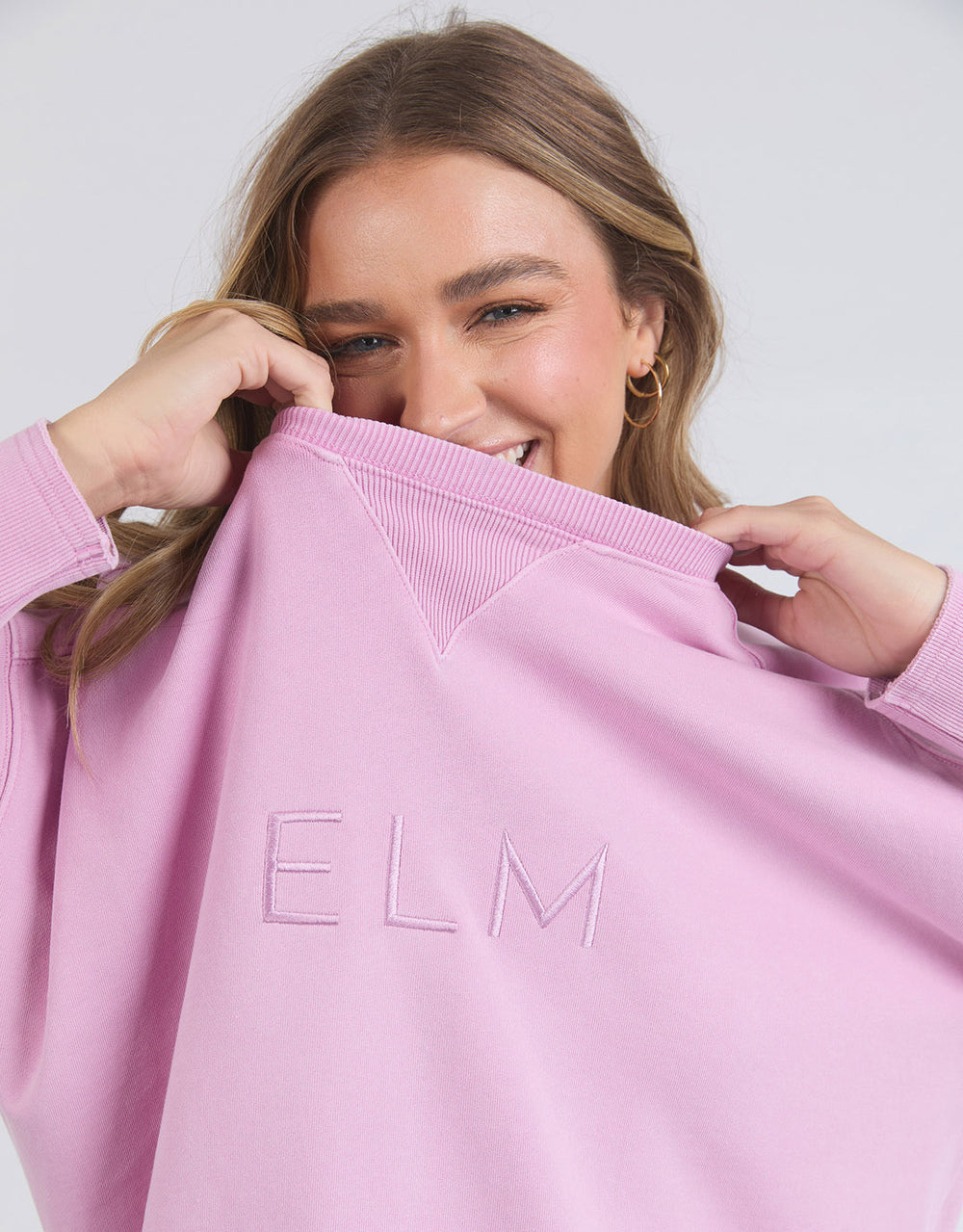 elm-established-crew-peony-pink-womens-clothing