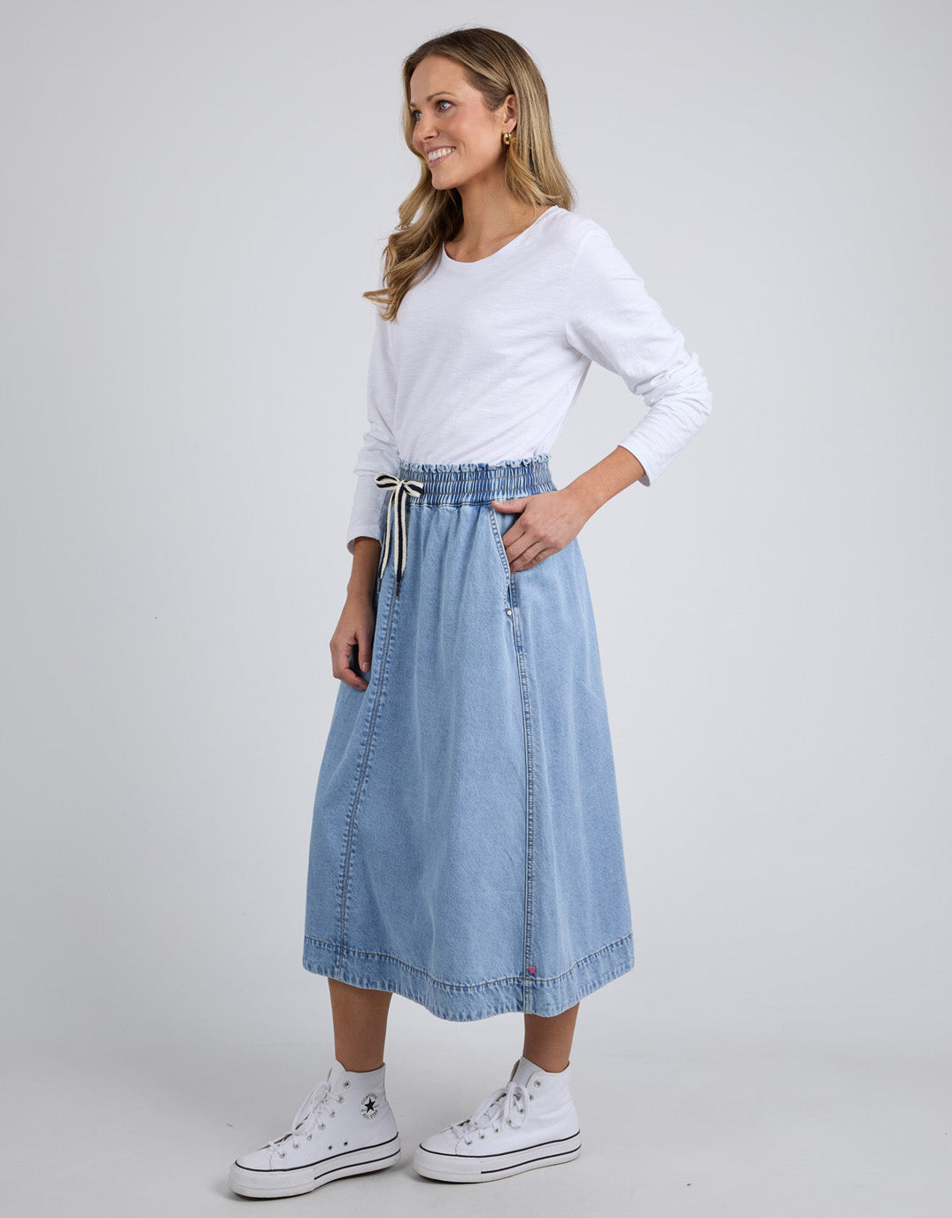 elm-greta-denim-skirt-light-blue-wash-womens-clothing