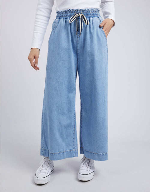 elm-greta-wide-leg-pant-mid-blue-denim-womens-clothing