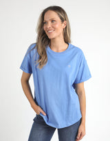 elm-halli-short-sleeve-tee-cerulean-blue-womens-clothing