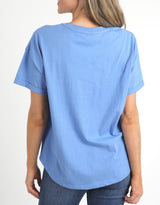 elm-halli-short-sleeve-tee-cerulean-blue-womens-clothing