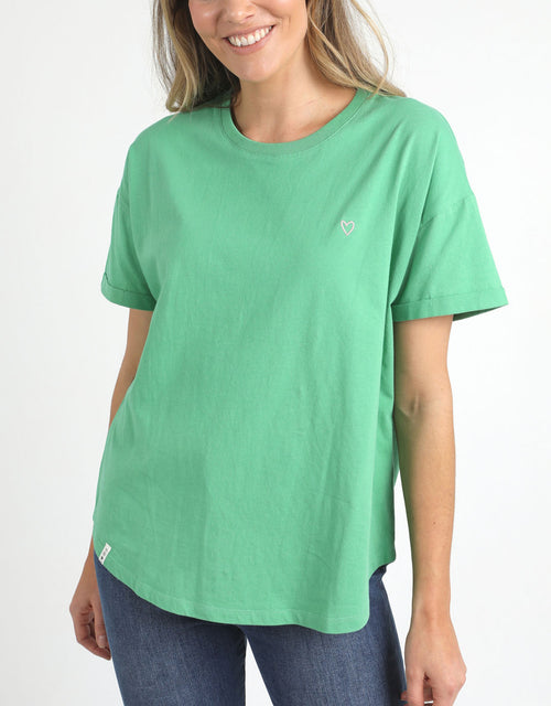 elm-halli-short-sleeve-tee-greenbriar-womens-clothing