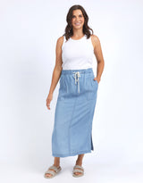 elm-penny-utility-skirt-mid-blue-wash-womens-clothing