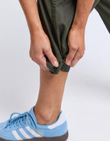 elm-relaxed-ankle-pant-khaki-womens-clothing