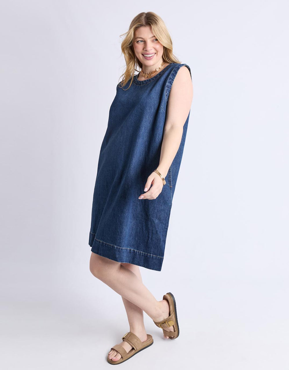 elm-sonny-denim-dress-dark-blue-womens-clothing