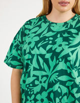 elm-stencil-floral-tee-greenbriar-floral-print-womens-clothing