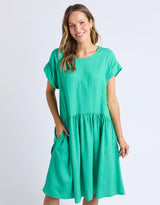 elm-sunset-hour-solid-dress-dress-gumdrop-green-womens-clothing