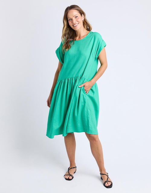 elm-sunset-hour-solid-dress-dress-gumdrop-green-womens-clothing