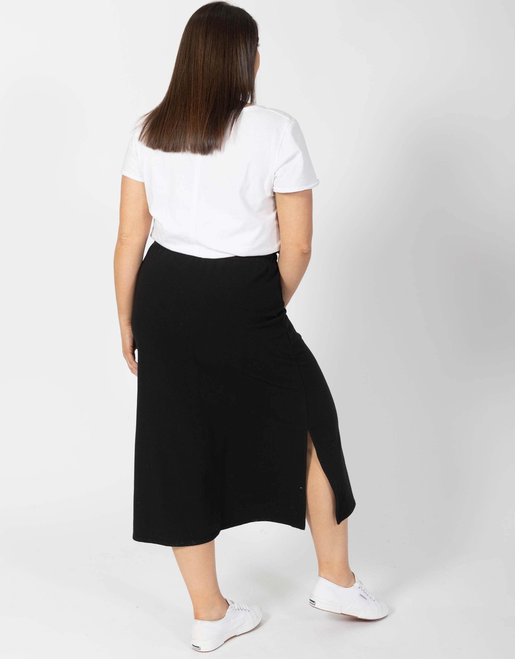 Elm - Travel Skirt - Black - White & Co Living Skirts