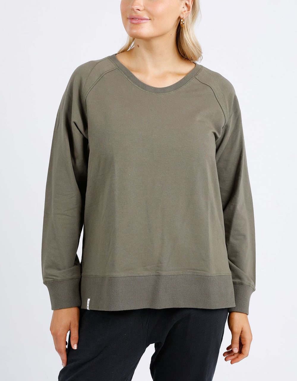 elm-vacation-crew-khaki-womens-clothing