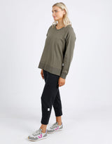 elm-vacation-crew-khaki-womens-clothing