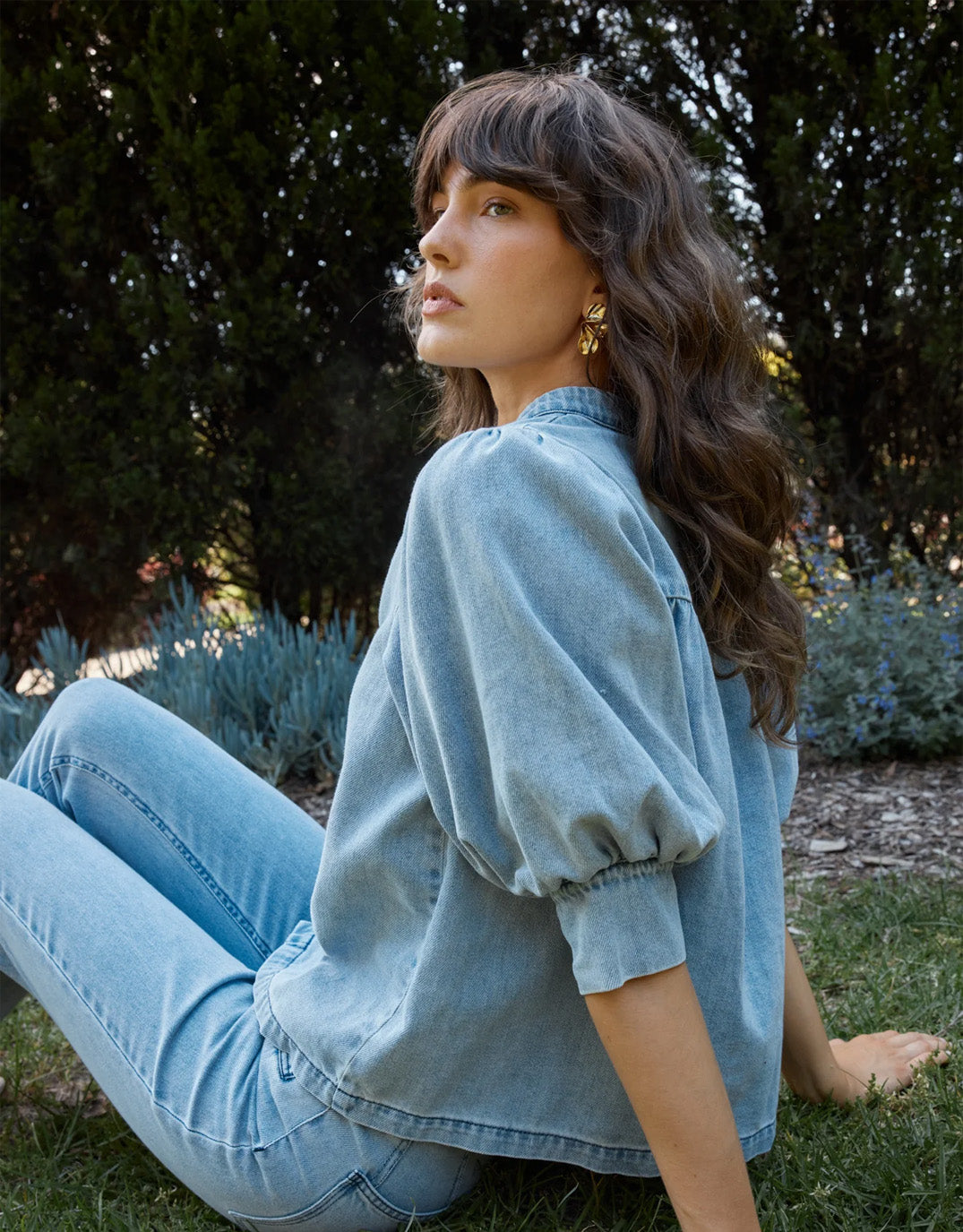 fate-becker-lila-denim-balloon-shirt-light-wash-womens-clothing