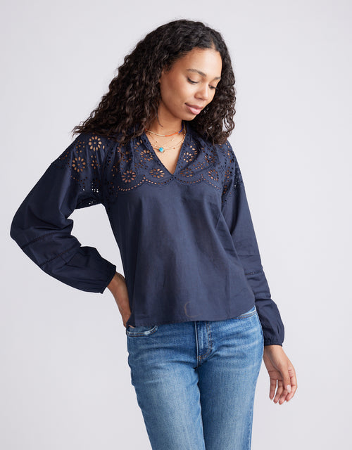 Fleur Broderie Blouse - Navy
