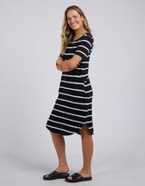 foxwood-bay-stripe-dress-black-white-stripe-womens-clothing