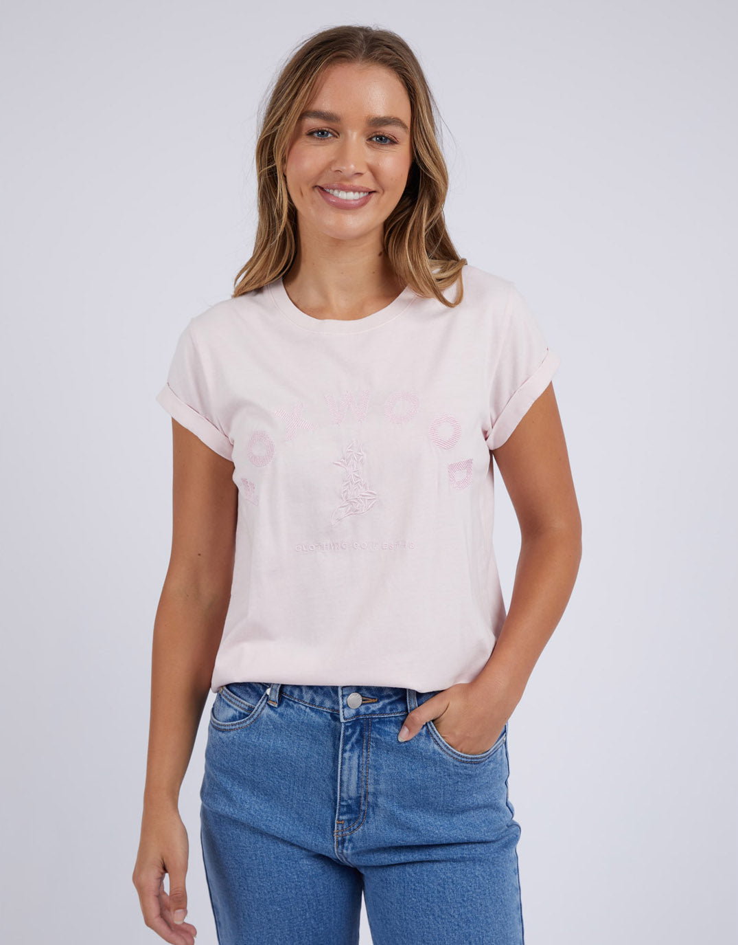 foxwood-effortless-tee-barely-pink-womens-clothing