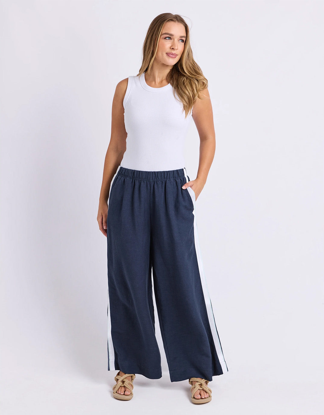 foxwood-elemental-pant-navy-womens-clothing