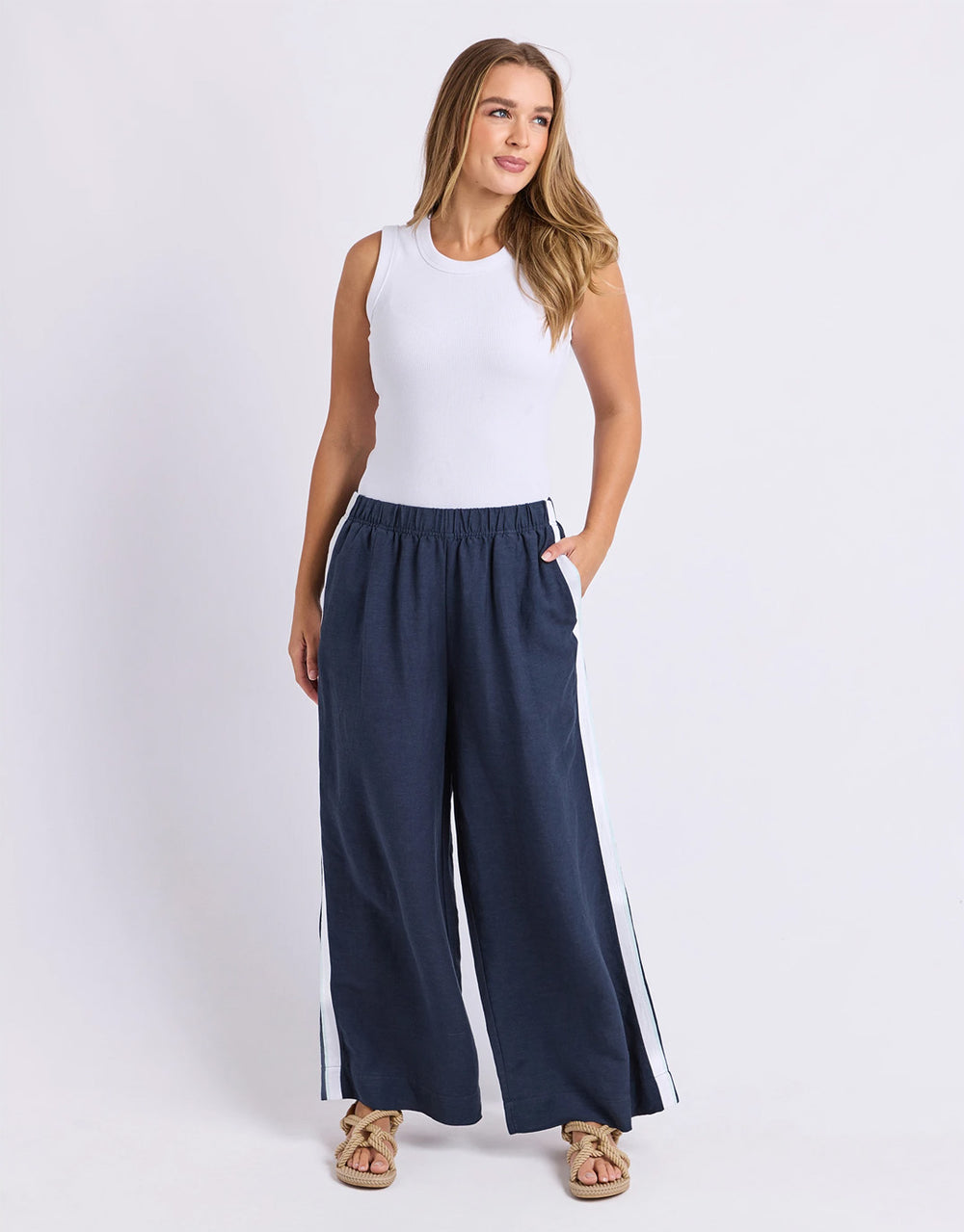 foxwood-elemental-pant-navy-womens-clothing