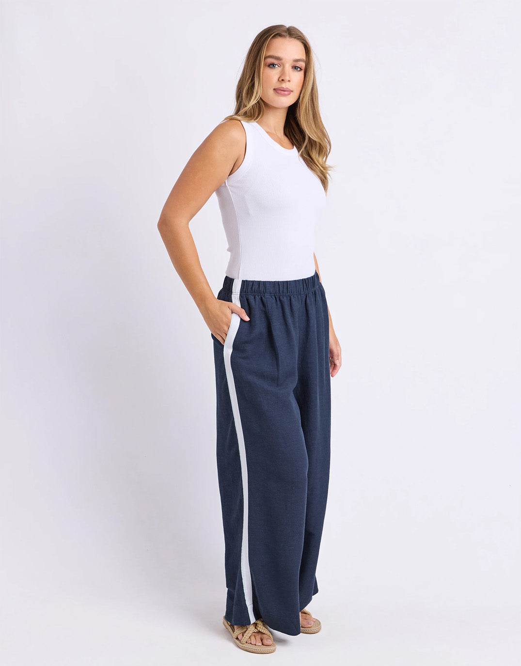 foxwood-elemental-pant-navy-womens-clothing