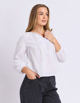 foxwood-liliana-top-white-womens-clothing