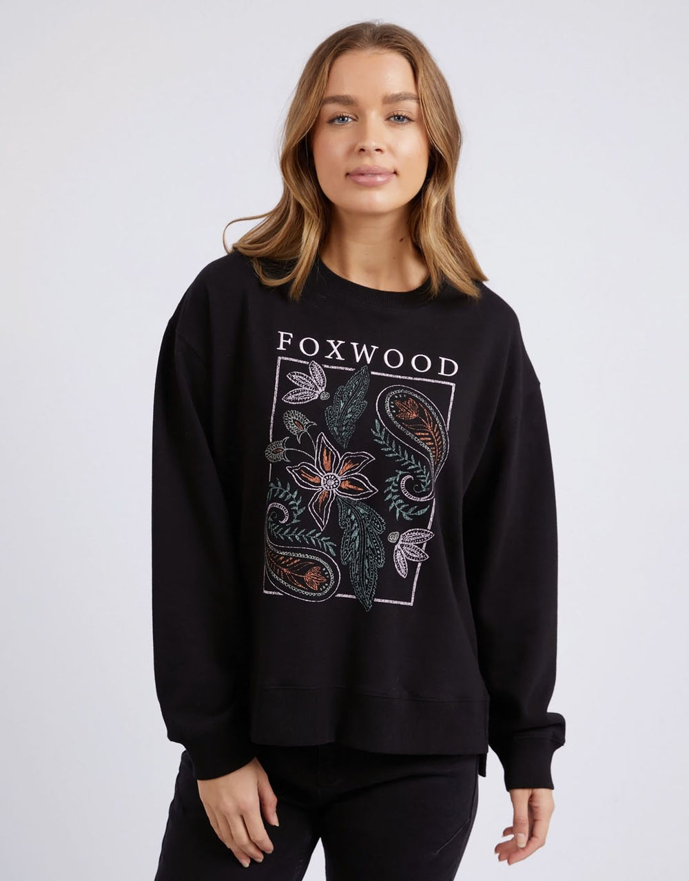 foxwood-paisley-crew-black-womens-clothing