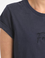 foxwood-signature-tee-navy-womens-clothing