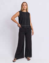 foxwood-vento-top-black-womens-clothing