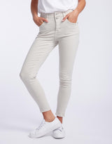 Italian Star - Emma Stretch Jean - Beige - White & Co Living Jeans