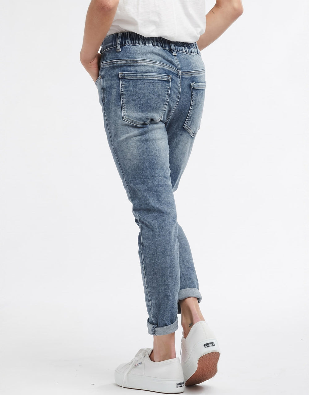 italian-star-emma-stretch-jean-mid-wash-womens-clothing