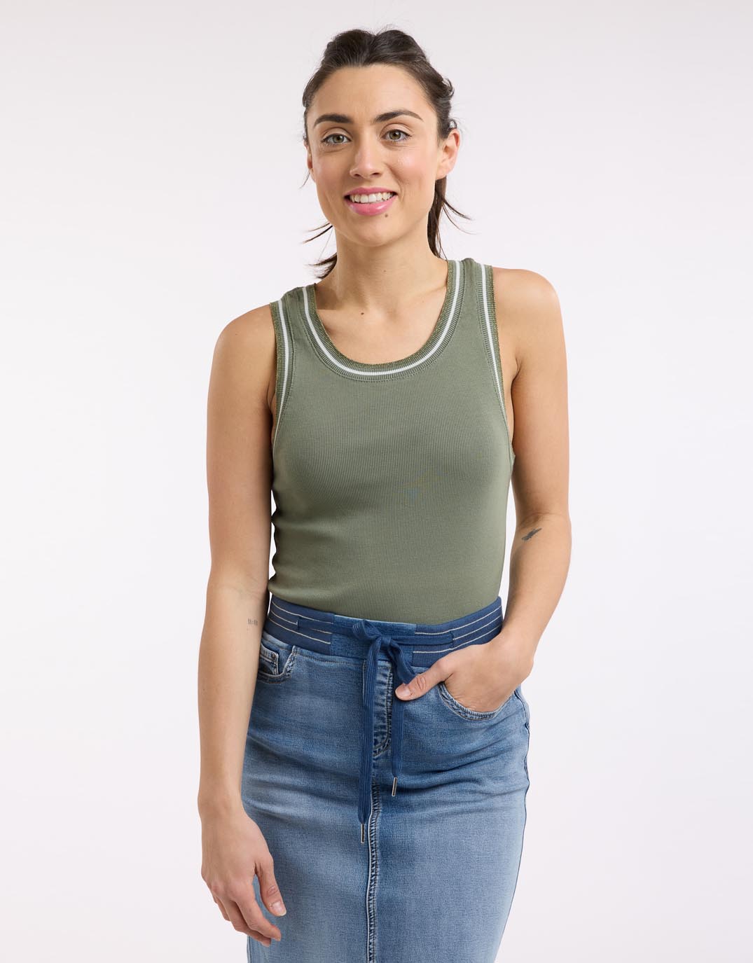 italian-star-senza-singlet-khaki-womens-clothing