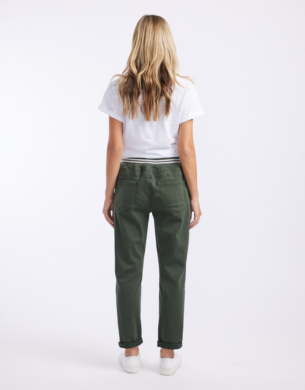 italian-star-tommy-jeans-olive-womens-clothing