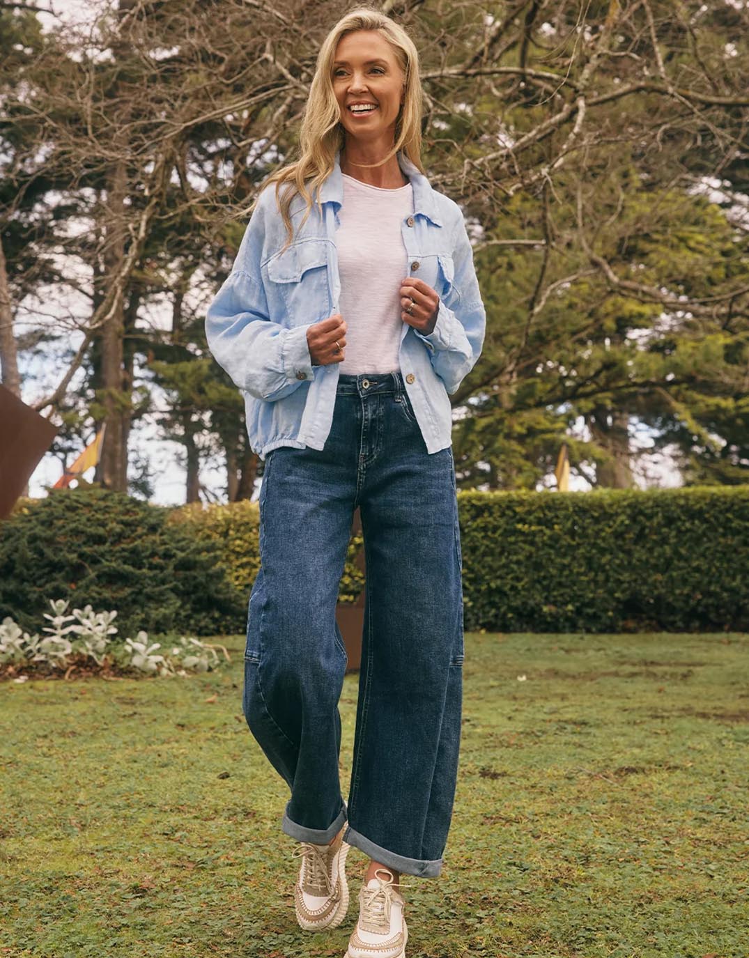 Weekender Jacket - Soft Blue