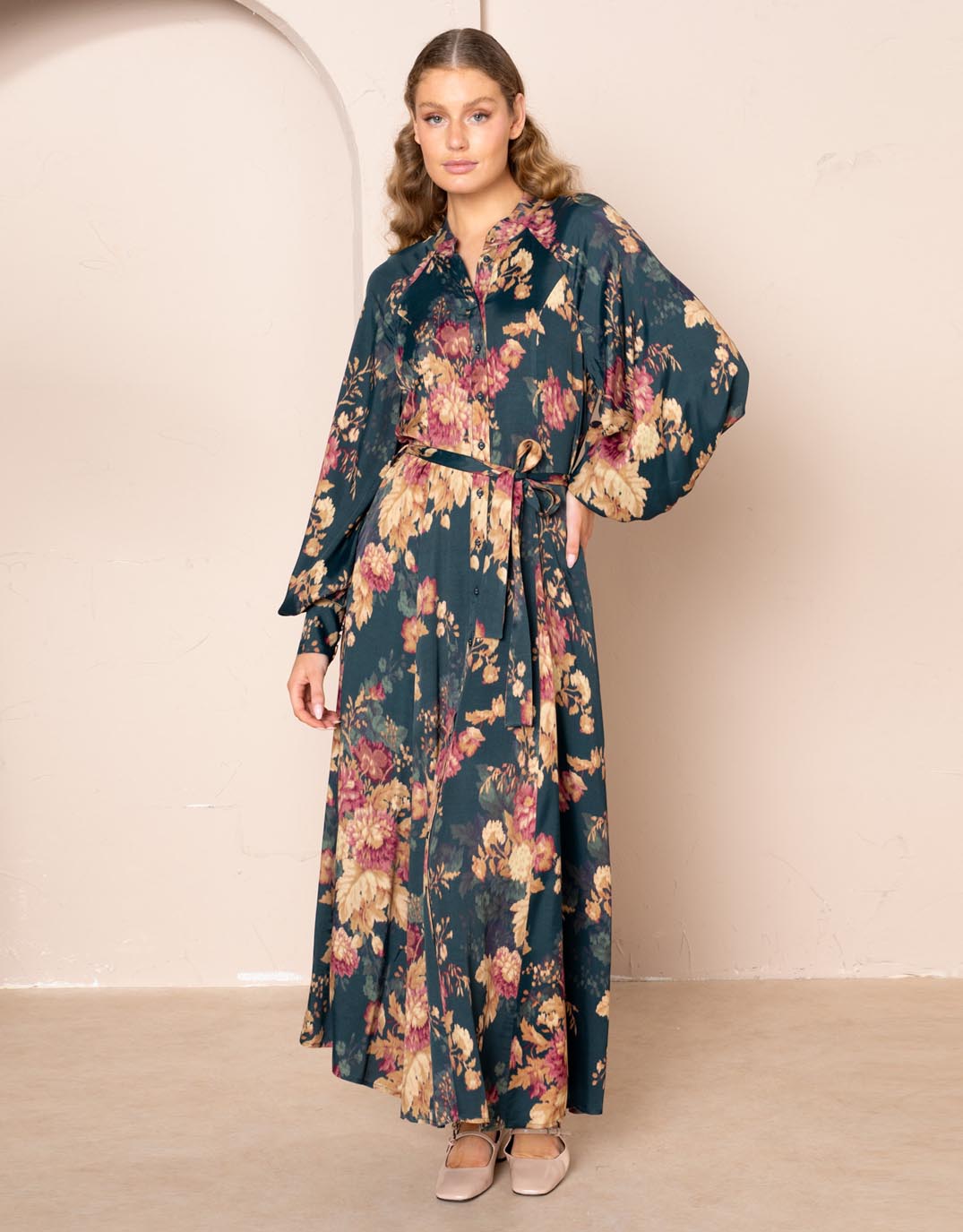 kachel-zylvia-maxi-dress-cosmos-womens-clothing