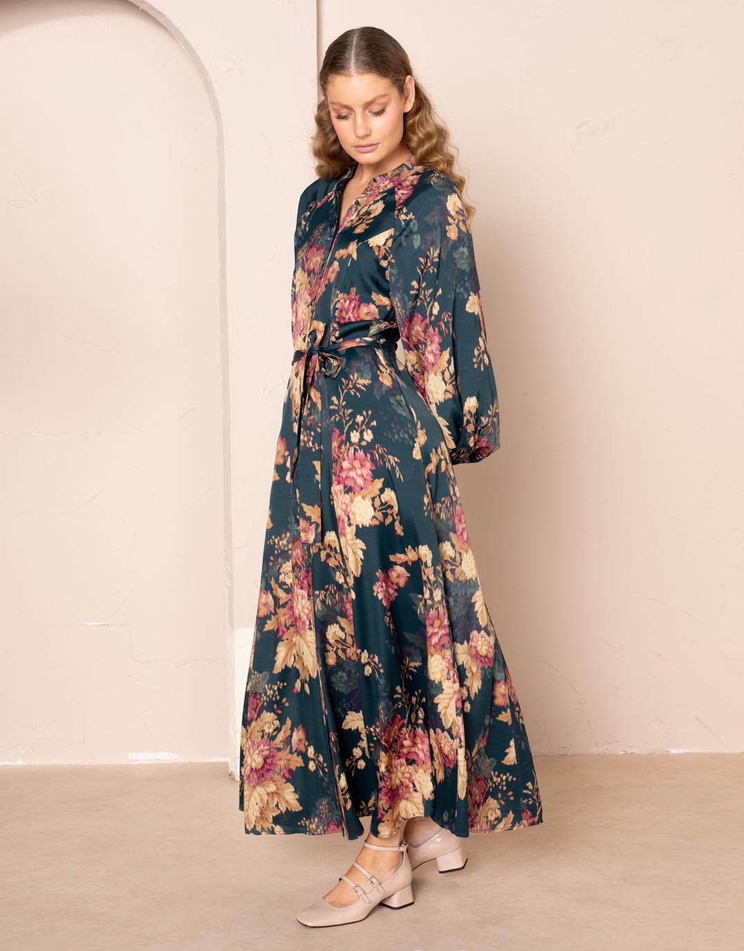 kachel-zylvia-maxi-dress-cosmos-womens-clothing