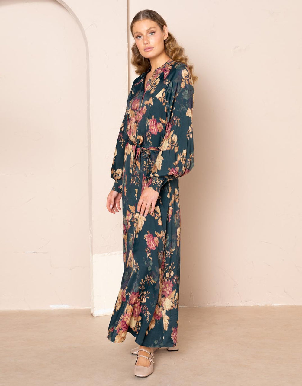 kachel-zylvia-maxi-dress-cosmos-womens-clothing