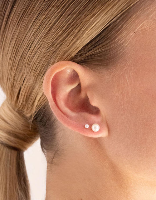 6mm Fresh Water Pearl Stud Earrings - Sterling Silver