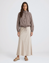 Margot Gathered Hem Shirt - Choc/White