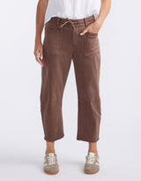 monaco-leo-barrel-jeans-chocolate-womens-clothing