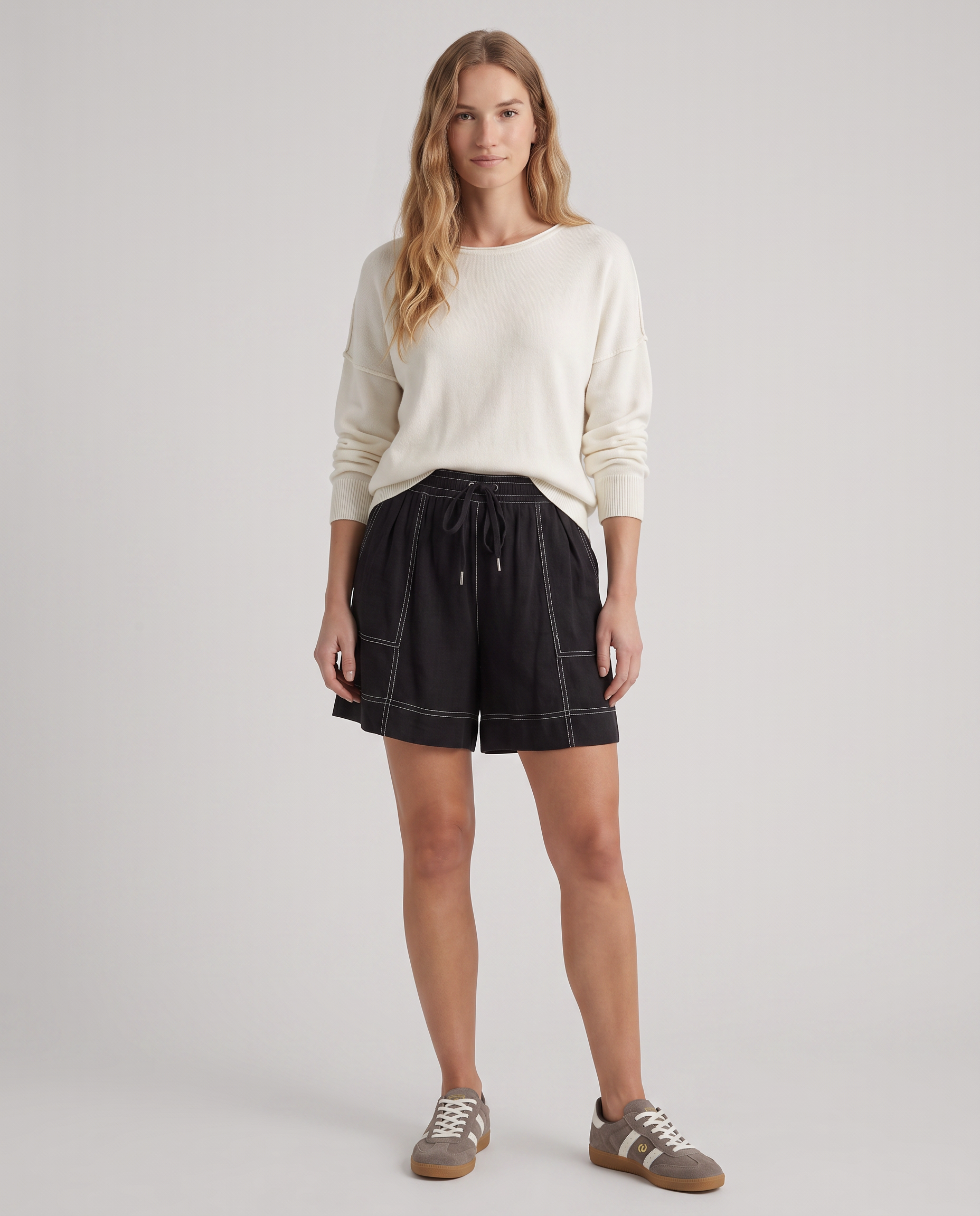 Sage Short - Black