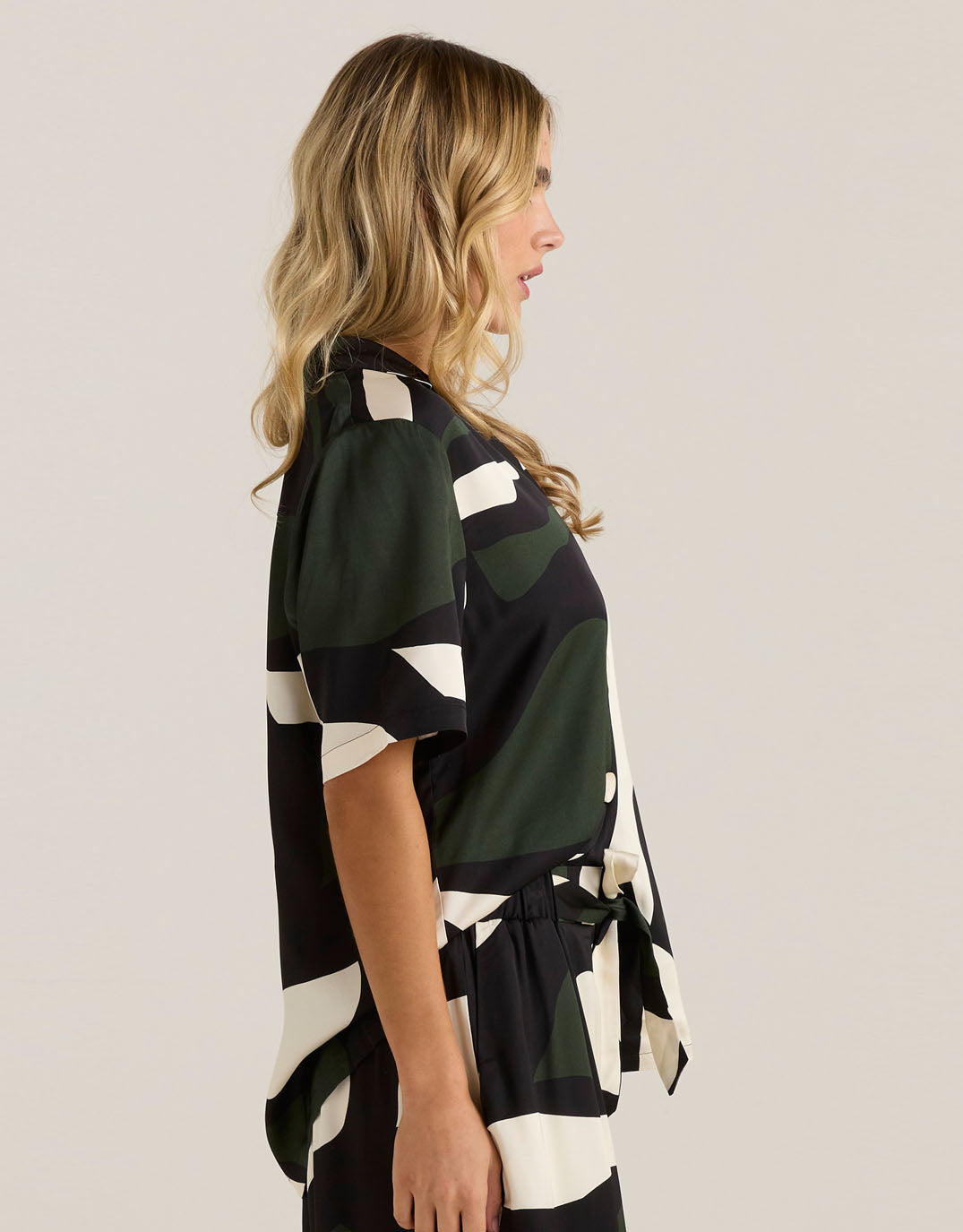 sass-tarni-satin-shirt-iris-abstract-print-womens-clothing