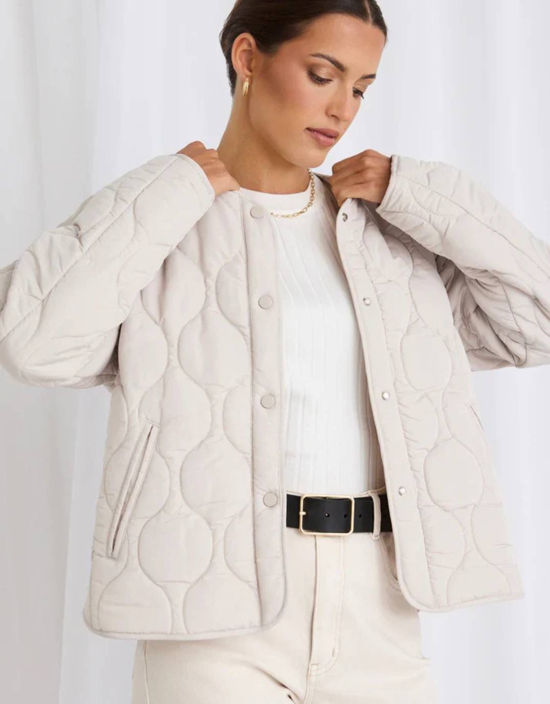 stories-be-told-apex-puffer-jacket-putty-womens-clothing