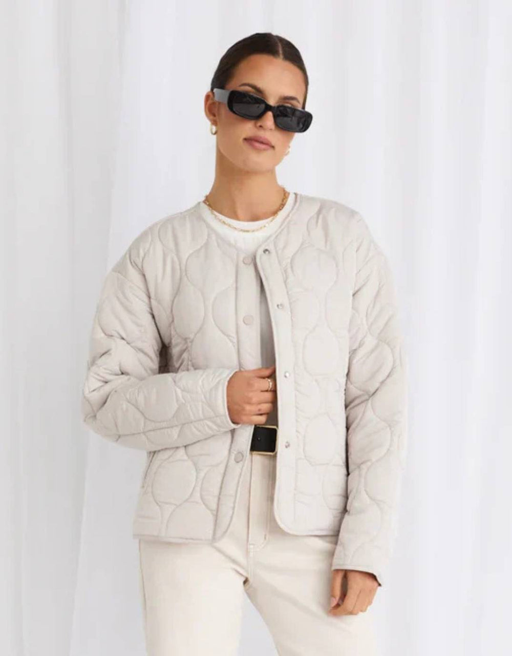 stories-be-told-apex-puffer-jacket-putty-womens-clothing
