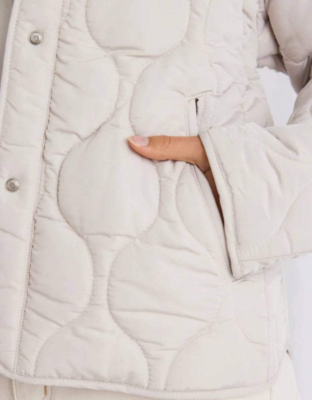 stories-be-told-apex-puffer-jacket-putty-womens-clothing